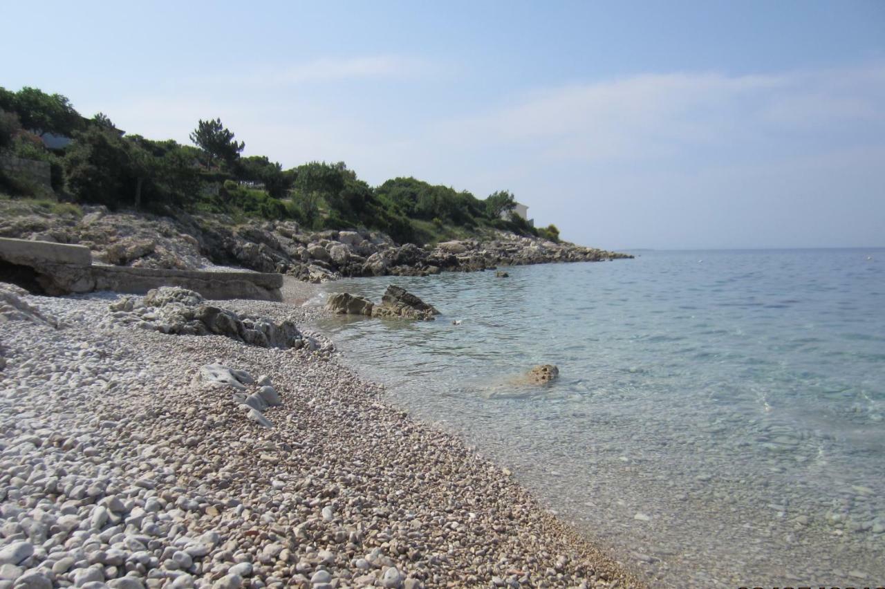 Apartman Valinor Miholascica Exterior photo